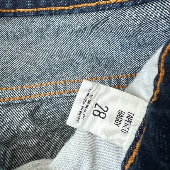 BDG Jeans Women’s Size 28 Dark Wash High Rise Tapered Baggy Zip Fly Button Close - Picture 3 of 10